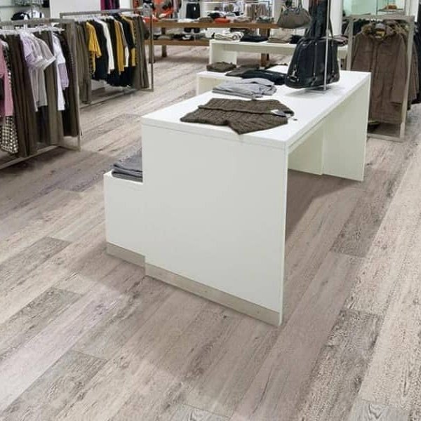 Commercial floors CarpetsPlus of America (Manitowoc)